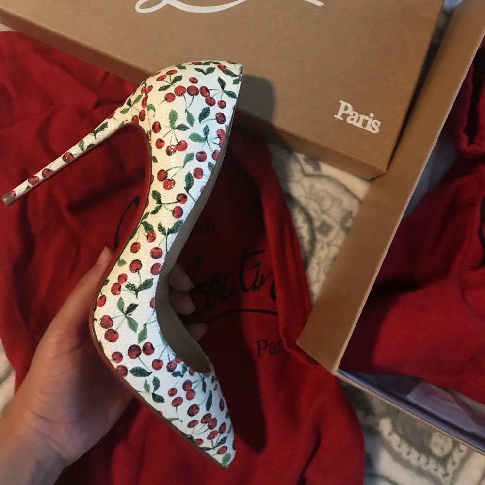 Christian Louboutin pigalle follies